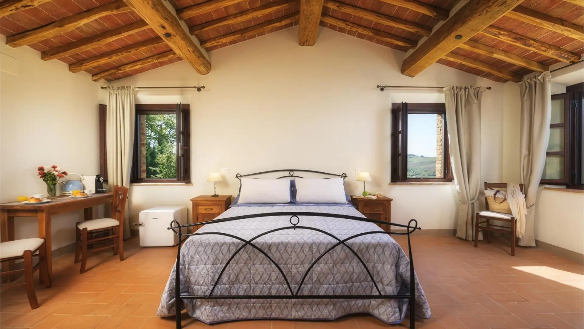 Farm stay Agriturismo La Casellina Monticchiello Italy
