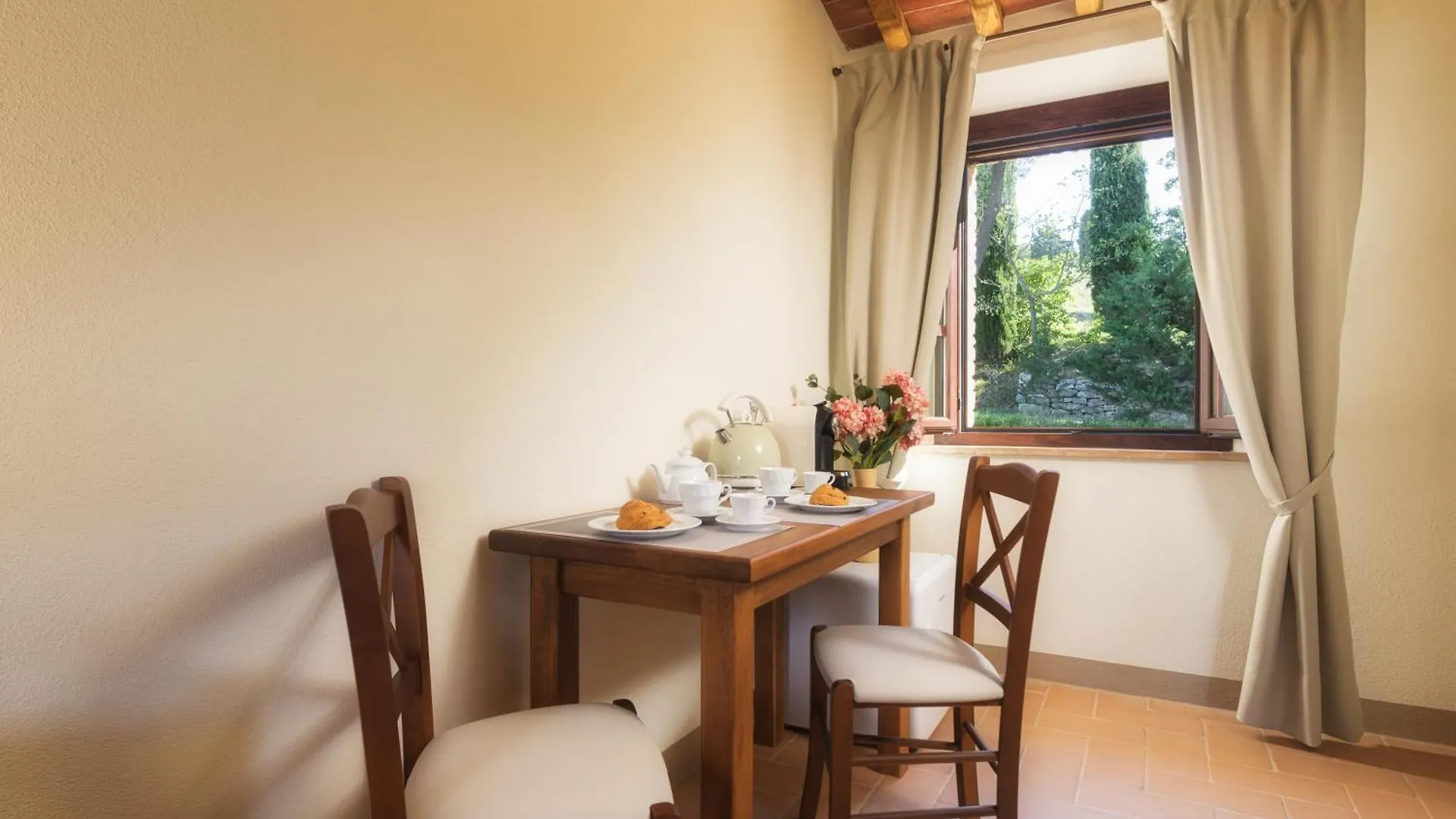 Farm stay Agriturismo La Casellina Monticchiello